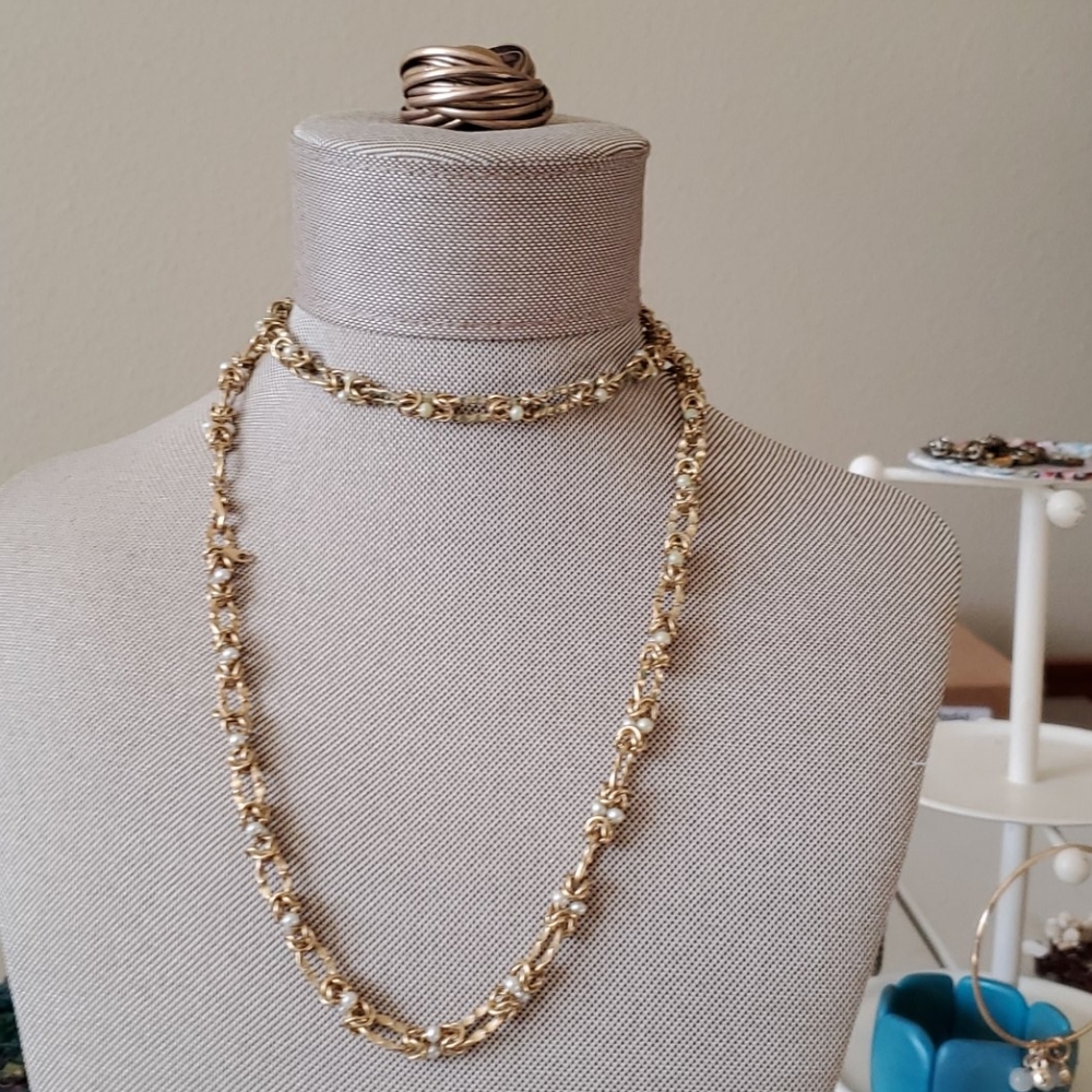 Necklace - Picture 3 of 3